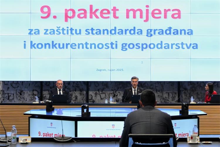 Slika /slike/Vijesti/2022/Vlada 9 paket mjera.jpg